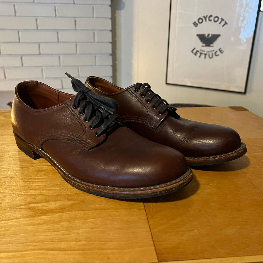 9042 Beckman Oxford in cigar Featherstone like new euc Red Wing size 10 US